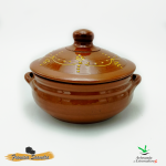 Cazuela de barro con tapadera de 22 centimetros hecha a mano